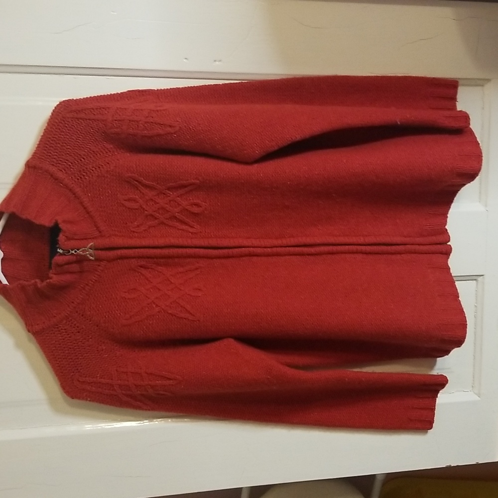 Nua Irish wool sweater